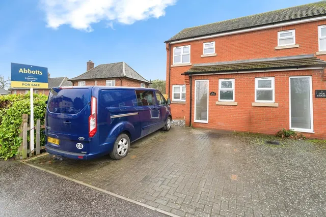 Barons Close, Fakenham, Norfolk, NR21, photo 1