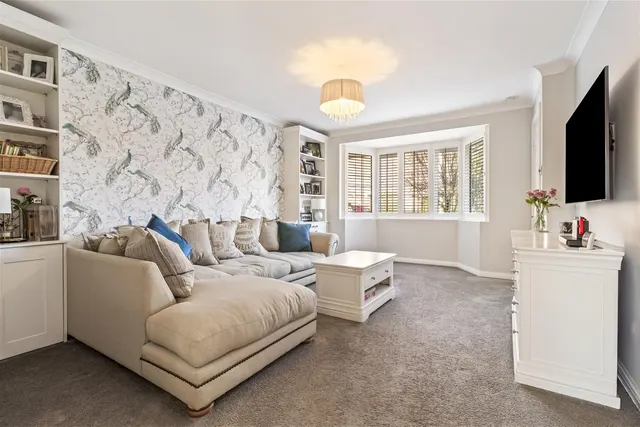 Photo 2 — Cowdray Close, Rustington, Littlehampton
