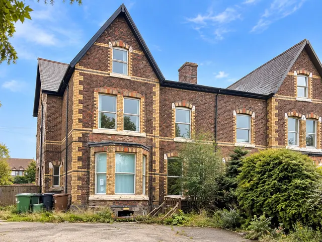 Woodland Road, Birkenhead, CH42, photo 1