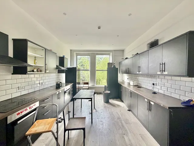 Woodland Road, Birkenhead, CH42, photo 3