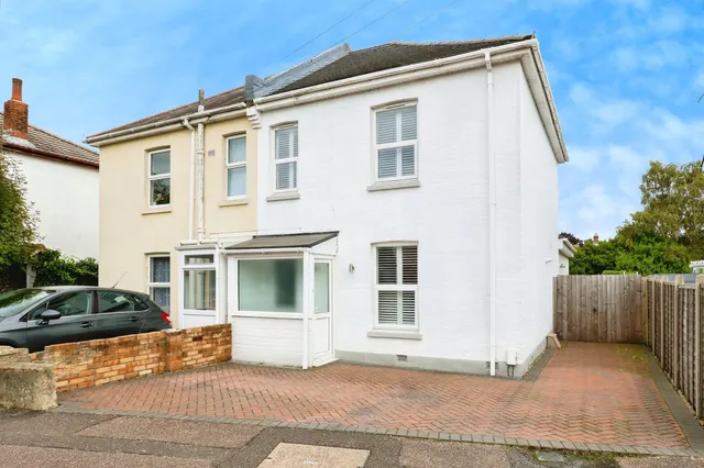 Ridley Road, Bournemouth, BH9, photo 3