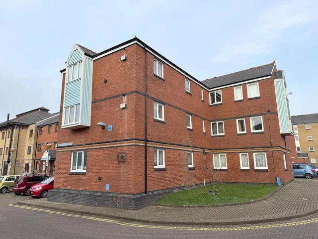 St Nicholas Square, Maritime Quarter, Swansea, West Glamorgan, SA1 1UG, photo 1