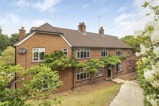 Woodcock Bottom, Grayshott, GU26, photo 1