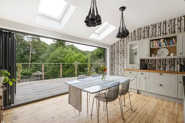 Woodcock Bottom, Grayshott, GU26, photo 2