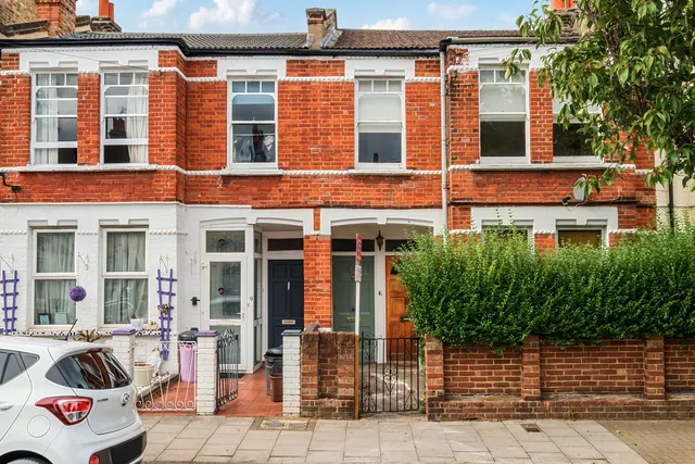 Mantilla Road, Tooting, London, SW17, photo 1