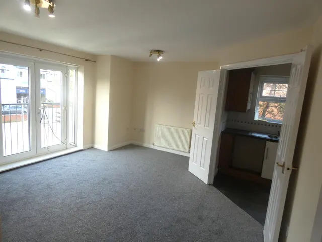 Photo 2 — Keane Court, Manchester, Cheetham Hill, M8
