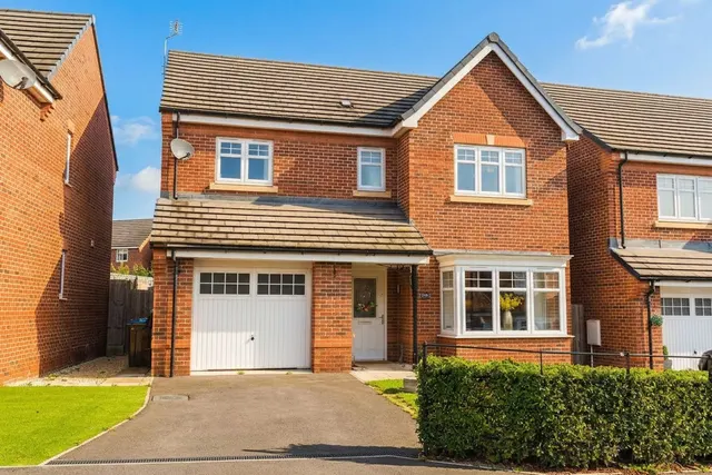 Ruby Lane, Mosborough, S20, photo 1