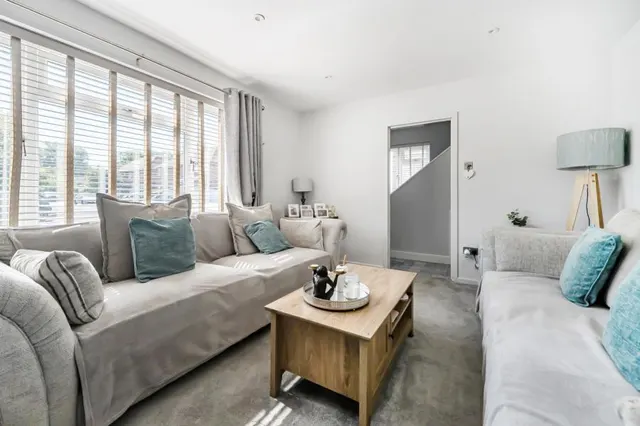 Keepers Farm Close, Windsor, SL4, photo 3