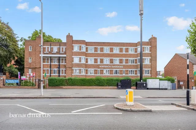 London Road, Thornton Heath, photo 1