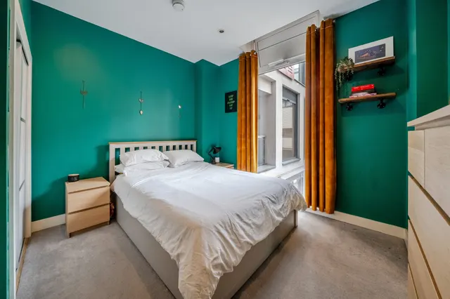 Cornell Square, Nine Elms, SW8, photo 3