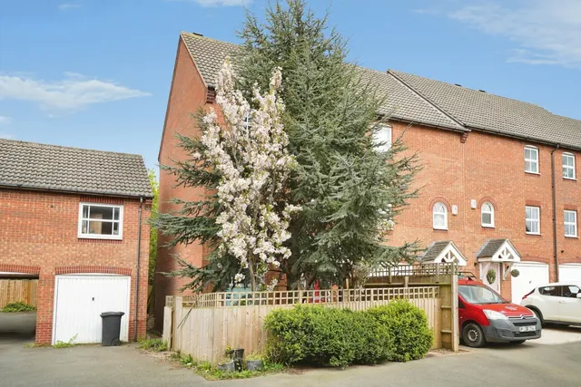 Flannagan Way, Coalville, LE67, photo 2