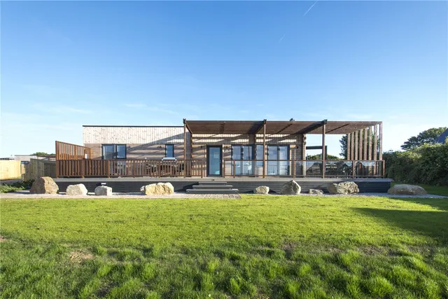 Photo 2 — The Residence, Gwel an Mor, Portreath, Cornwall, TR16 4PE