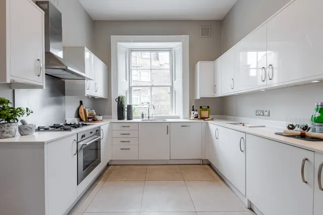 Photo 2 — Westbourne Park Road, Notting Hill, London, W2 5PX