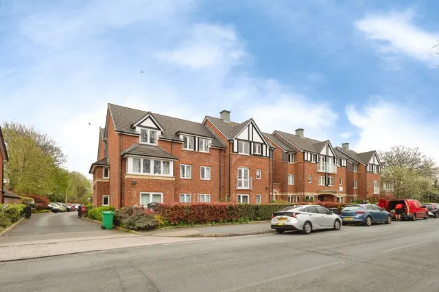 Burnage Lane, Manchester, Greater Manchester, M19, photo 1