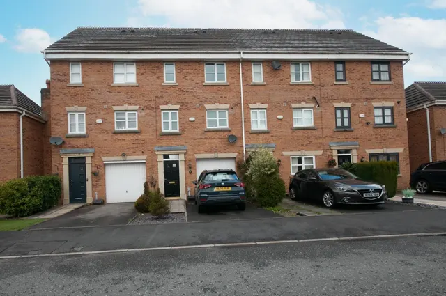 Hutchinson Way, Radcliffe, Manchester, M26 3AD, photo 1