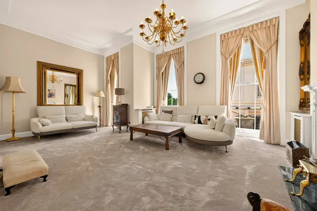 Chester Terrace, Regent's Park, NW1, photo 1