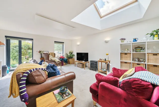 Photo 3 — Loves Hill Court, Bath, South Road, BA2 0ER