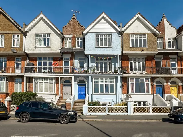 South Terrace, Littlehampton, photo 1