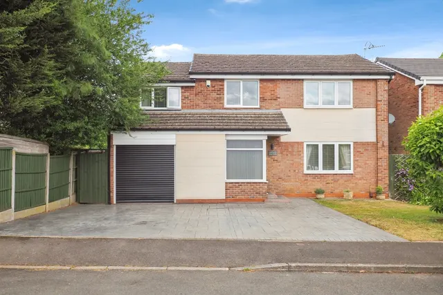 Portland Park Close, Hucknall, Nottingham, Nottinghamshire, NG15, photo 1