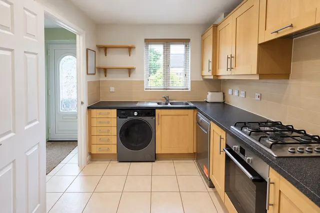 Carousel Lane, Weston-Super-Mare, BS24, photo 3