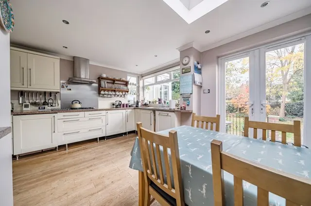 Photo 3 — Avery Hill Road, 206 Avery Hill Road London London, London, Greater London, SE92EX