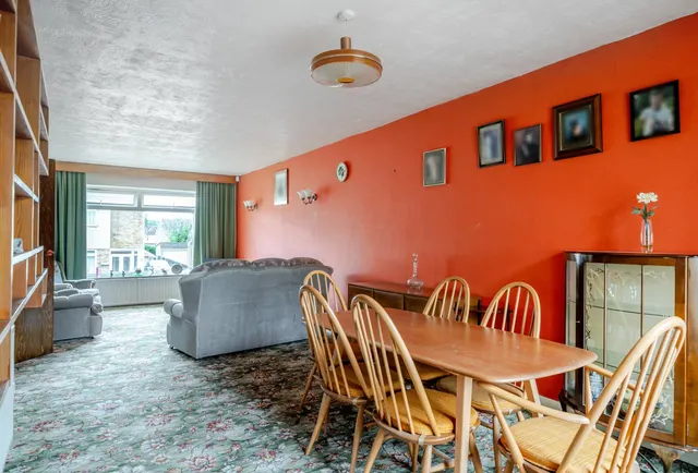 Photo 2 — Stanhope Road, Gloucestershire, Longwell Green, BS30 9AG