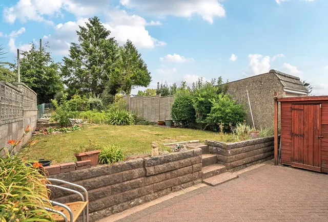 Photo 3 — Stanhope Road, Gloucestershire, Longwell Green, BS30 9AG