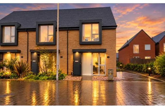 Hazeling Lane, Bolton, BL5, photo 1