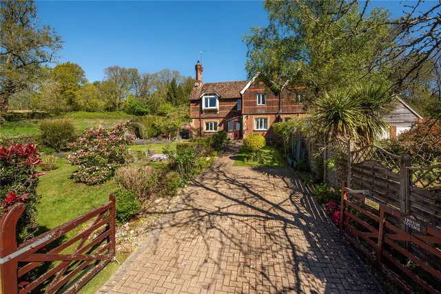 Broomehall Road, Coldharbour, RH5, photo 1