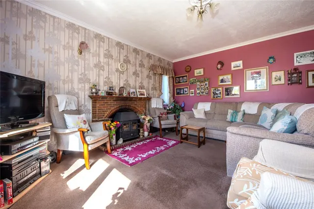 Broomehall Road, Coldharbour, RH5, photo 3