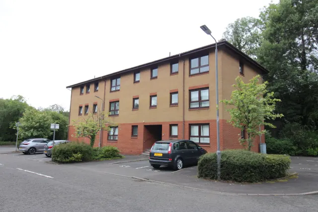 Woodlands Court, Old Kilpatrick, G60, photo 1