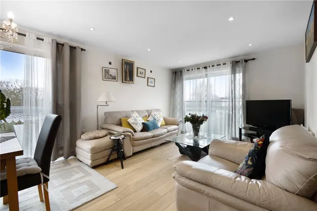Ashdown Court, Highwood Close, London, SE22, photo 1