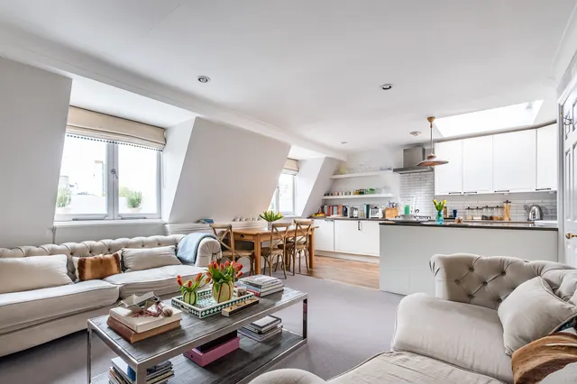 Upper Addison Gardens, London, W14, photo 1