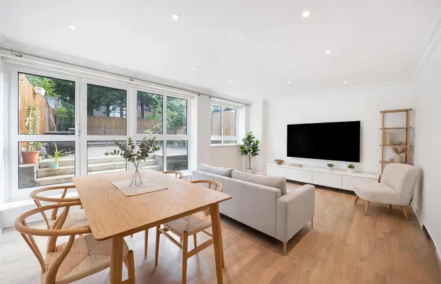 Loudoun Road, St John's Wood, NW8, photo 1
