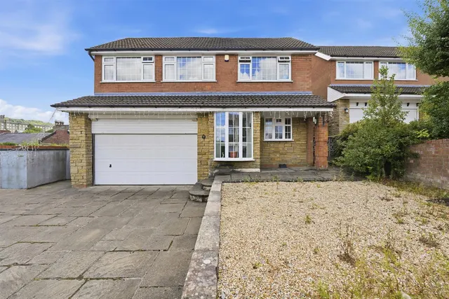 Springbank, Bollington, photo 1