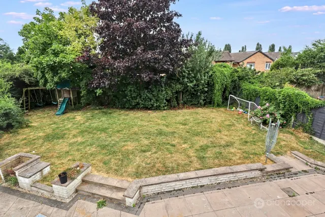 Eagle Close, Thornhill, CV11, photo 2