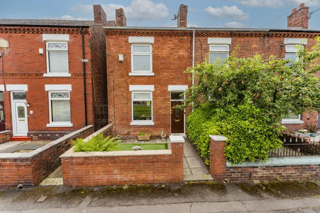 Heath Road, Ashton-In-Makerfield, Wigan, WN4 9HH, photo 1