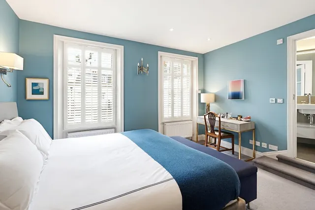 Eccleston Square Mews, London, SW1V, photo 3