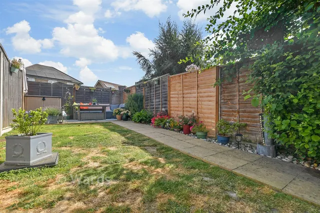Colemans Close, Ashford, TN23, photo 2