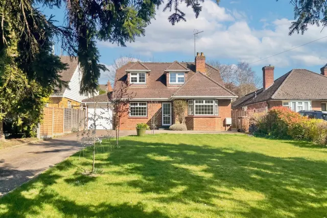 Brook Lane, Sawbridgeworth, CM21, photo 1