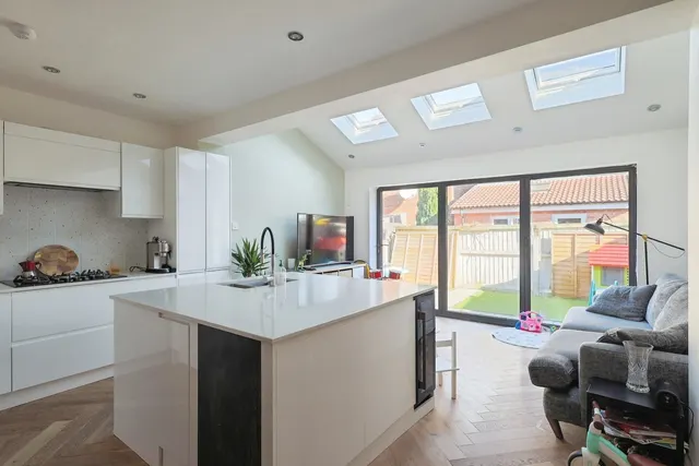 Photo 2 — Lancing Avenue, Didsbury, Manchester, Greater Manchester, M20