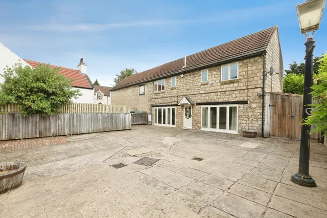 Common Lane, Warmsworth, Doncaster, photo 1