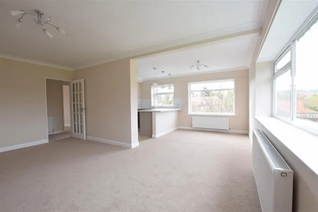 Wynbrook Court, Scalby, YO13, photo 1