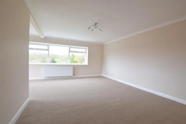 Wynbrook Court, Scalby, YO13, photo 3
