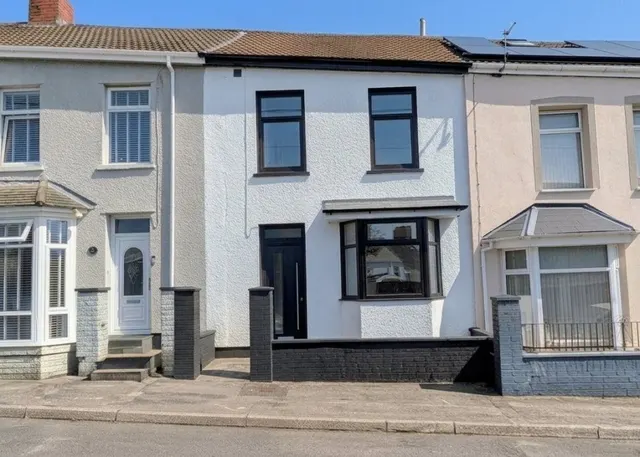 Nibloe Terrace, Merthyr Tydfil, photo 1