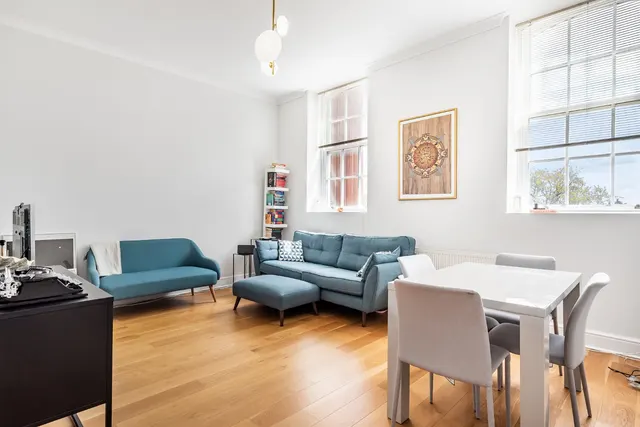 Borough Road, Isleworth, TW7, photo 1