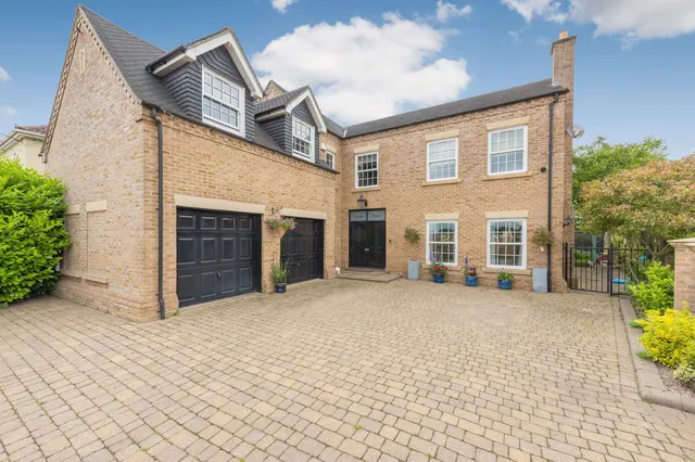 Stanley House, Wimblington SAT NAV, PE15, photo 1