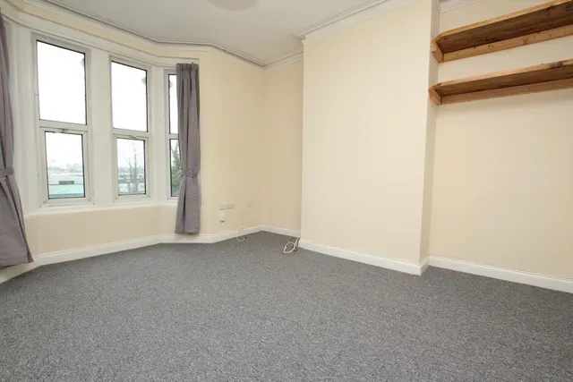 Bath Road, Arnos Vale, BS4, photo 2