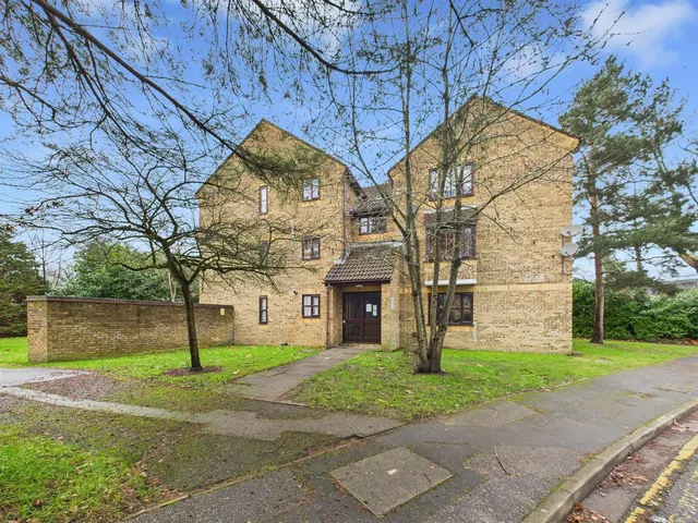 Jasmin Close, Northwood, Middlesex, HA6 1DH, photo 1