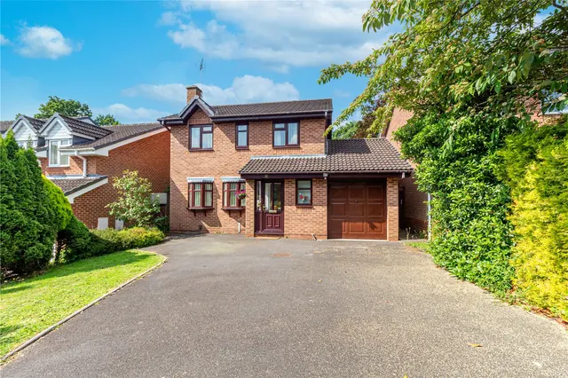 Longfellow Close, Walkwood, Redditch, Worcestershire, B97 5HW, photo 1